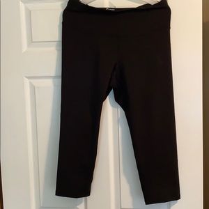 Old navy workout capris